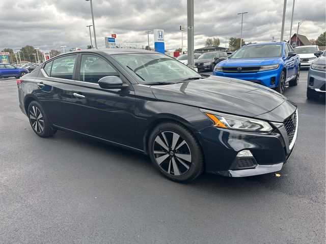 2021 Nissan Altima 2.5 SV