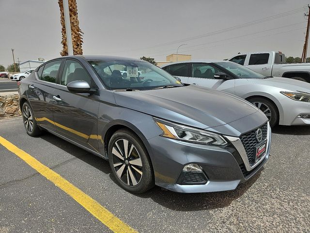 2021 Nissan Altima 2.5 SV
