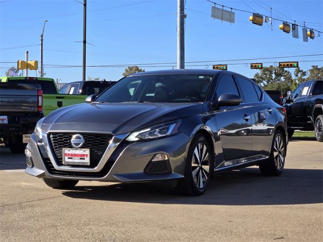 2021 Nissan Altima 2.5 SV