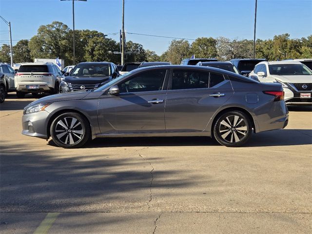 2021 Nissan Altima 2.5 SV