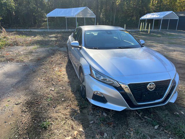 2021 Nissan Altima 2.5 SV