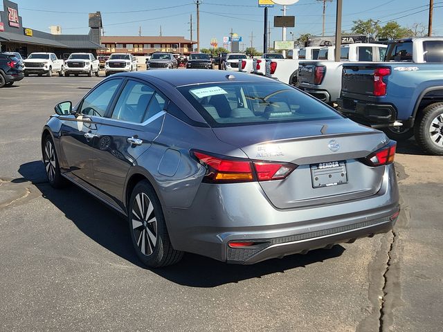 2021 Nissan Altima 2.5 SV