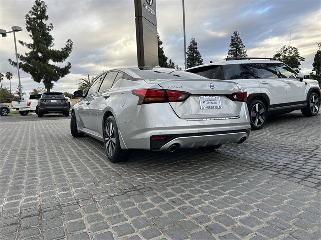 2021 Nissan Altima 2.5 SV