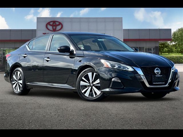 2021 Nissan Altima 2.5 SV