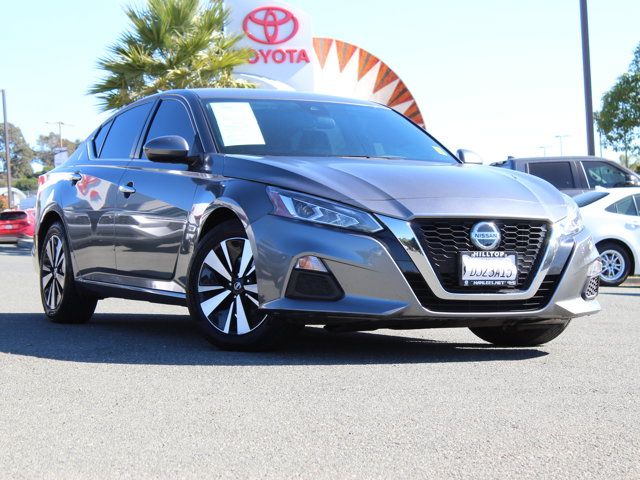 2021 Nissan Altima 2.5 SV