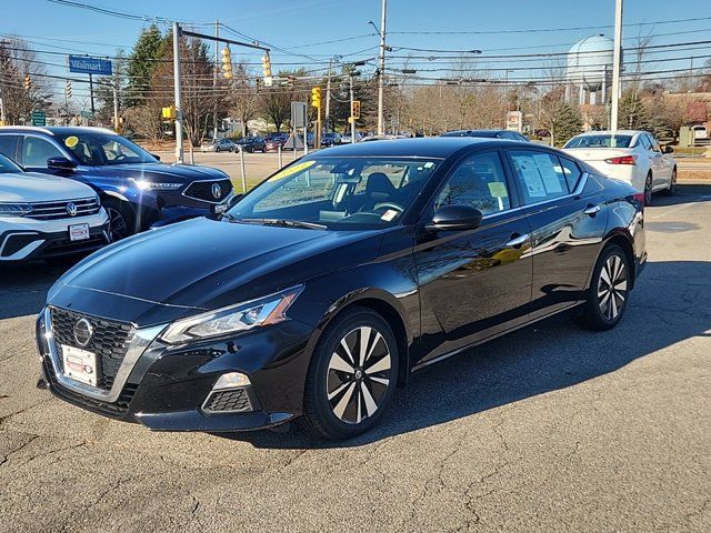 2021 Nissan Altima 2.5 SV