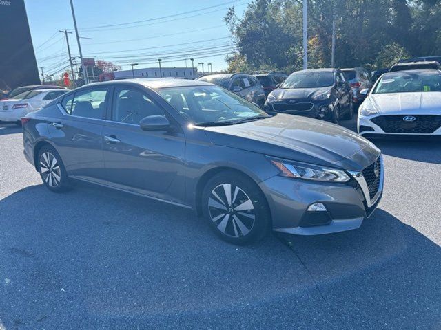 2021 Nissan Altima 2.5 SV