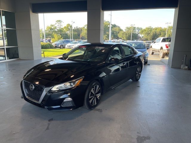 2021 Nissan Altima 2.5 SV