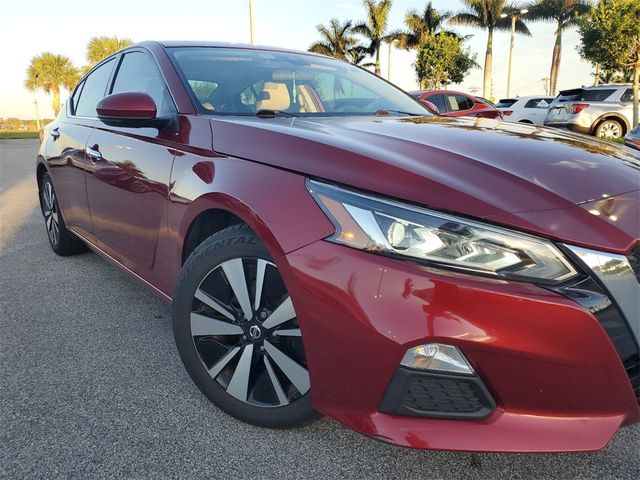 2021 Nissan Altima 2.5 SV