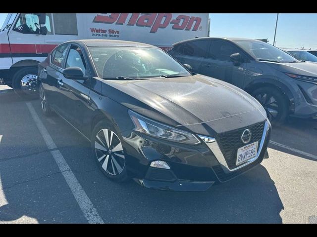 2021 Nissan Altima 2.5 SV