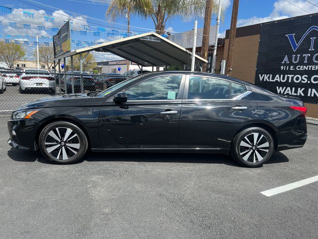 2021 Nissan Altima 2.5 SV