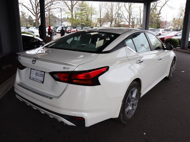 2021 Nissan Altima 2.5 SV