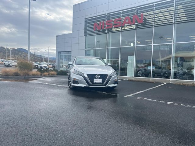 2021 Nissan Altima 2.5 SV