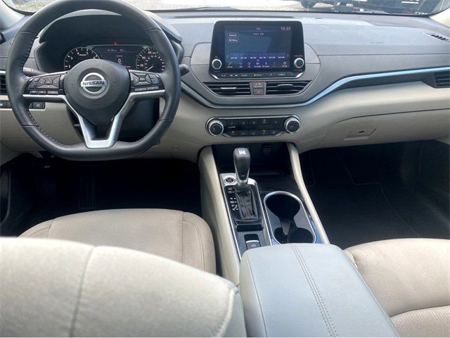 2021 Nissan Altima 2.5 SV