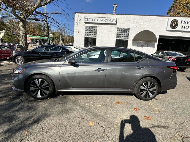 2021 Nissan Altima 2.5 SV