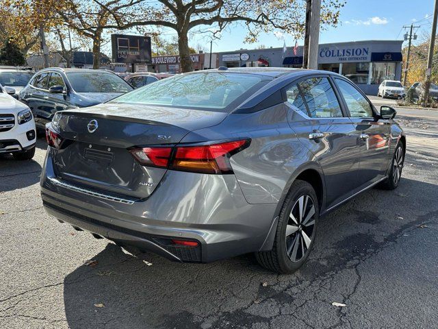 2021 Nissan Altima 2.5 SV