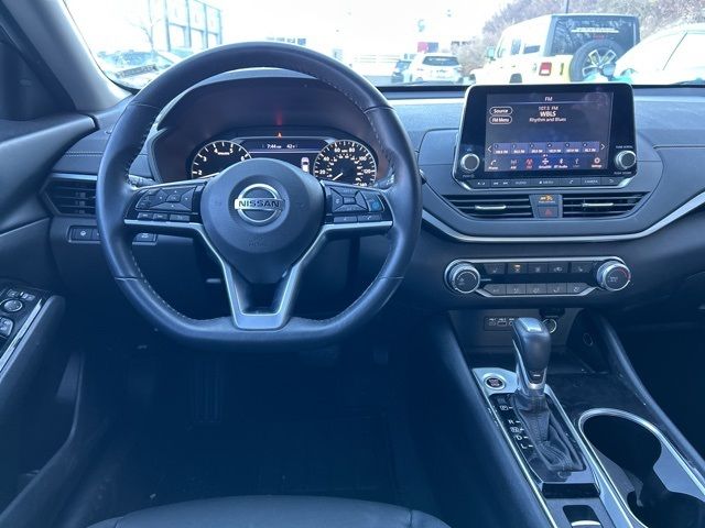 2021 Nissan Altima 2.5 SV