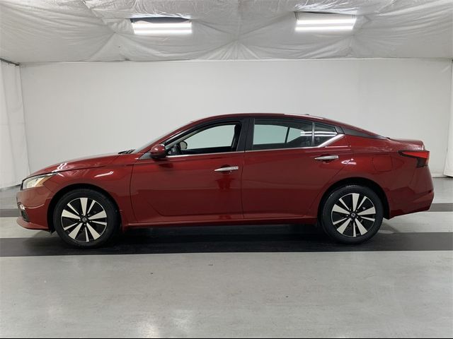 2021 Nissan Altima 2.5 SV