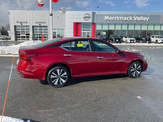 2021 Nissan Altima 2.5 SV