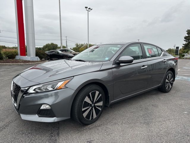 2021 Nissan Altima 2.5 SV