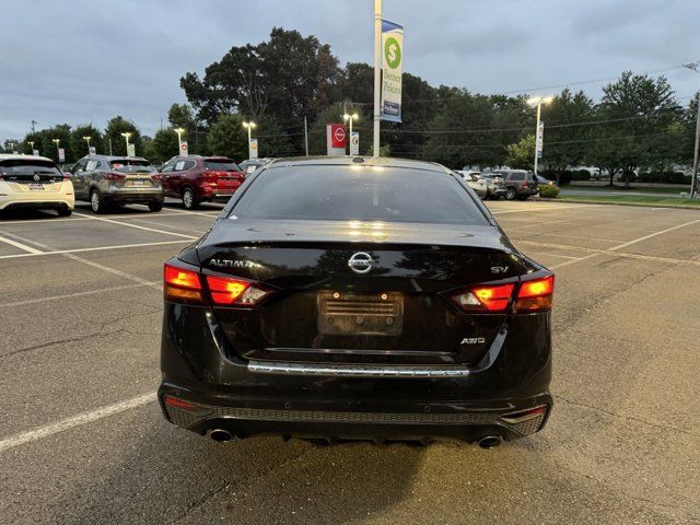 2021 Nissan Altima 2.5 SV