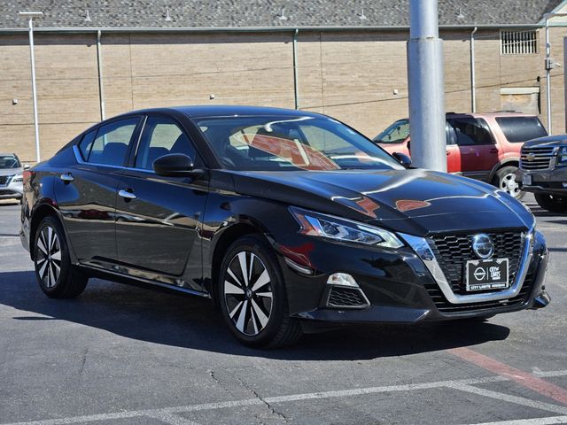 2021 Nissan Altima 2.5 SV