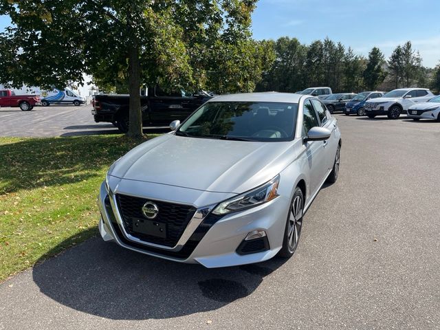 2021 Nissan Altima 2.5 SV