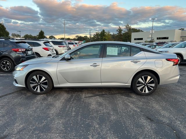 2021 Nissan Altima 2.5 SV