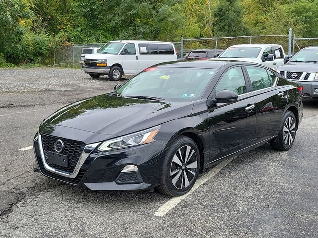 2021 Nissan Altima 2.5 SV