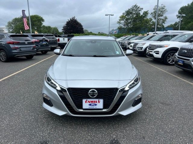 2021 Nissan Altima 2.5 SV
