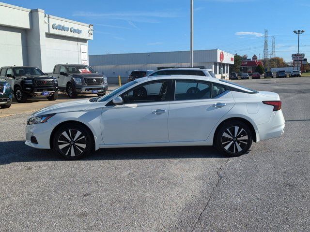 2021 Nissan Altima 2.5 SV