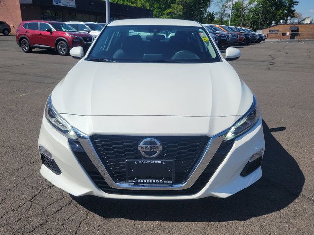 2021 Nissan Altima 2.5 SV