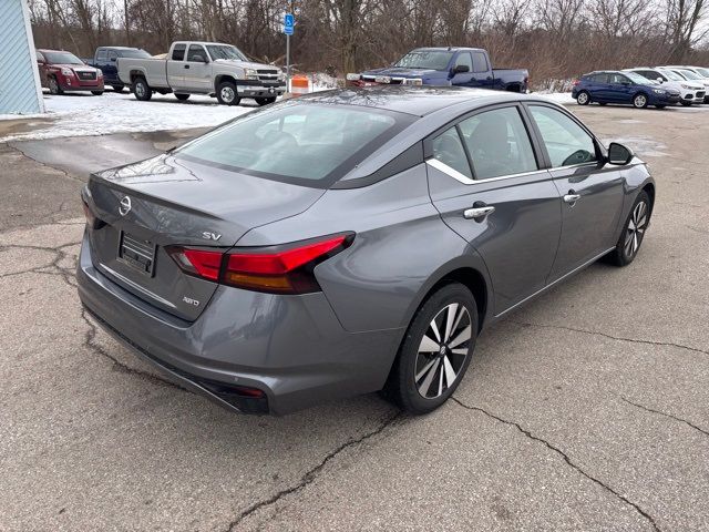 2021 Nissan Altima 2.5 SV