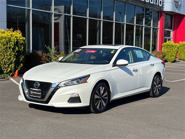 2021 Nissan Altima 2.5 SV