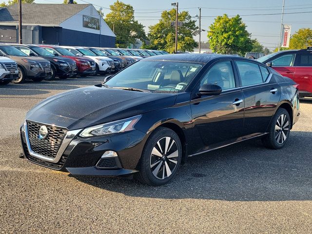 2021 Nissan Altima 2.5 SV