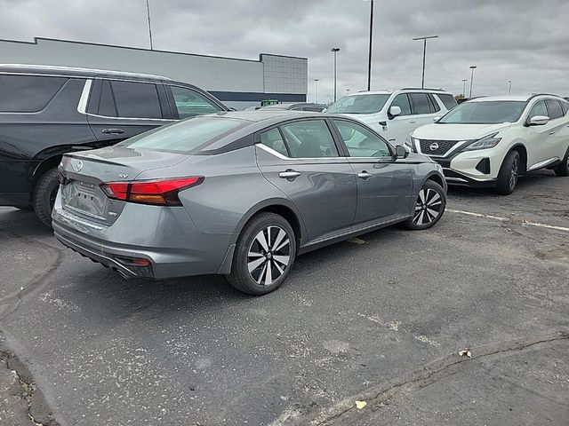 2021 Nissan Altima 2.5 SV