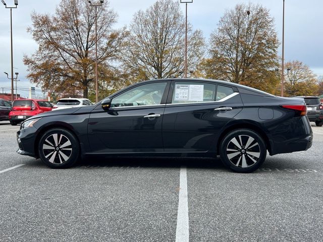 2021 Nissan Altima 2.5 SV