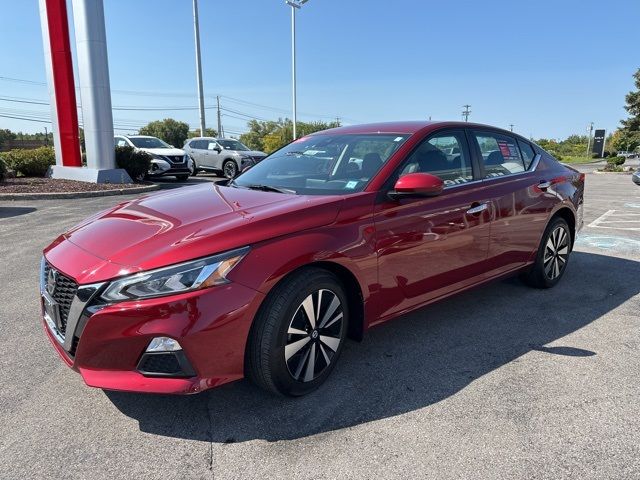 2021 Nissan Altima 2.5 SV