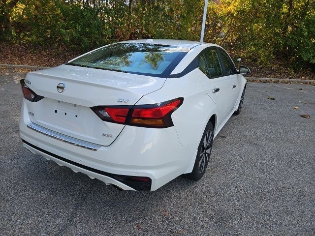 2021 Nissan Altima 2.5 SV