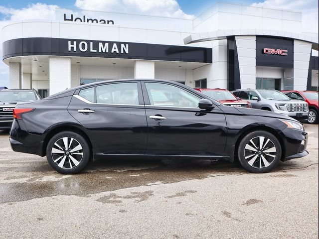 2021 Nissan Altima 2.5 SV