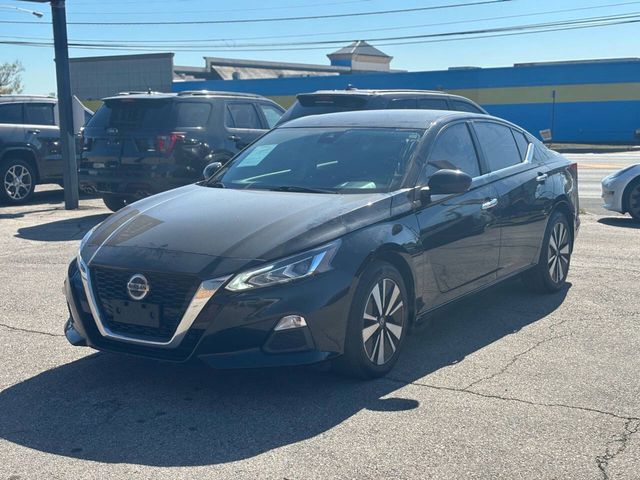 2021 Nissan Altima 2.5 SV