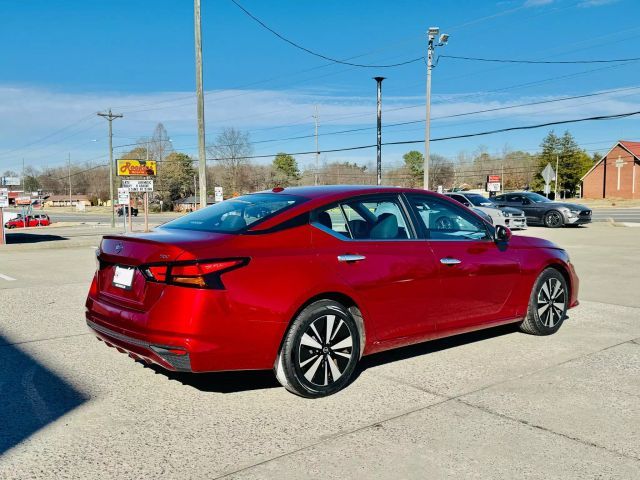 2021 Nissan Altima 2.5 SV