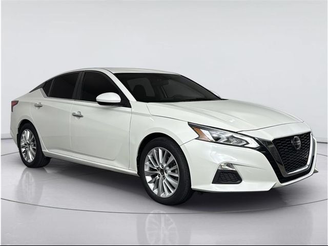 2021 Nissan Altima 2.5 SV