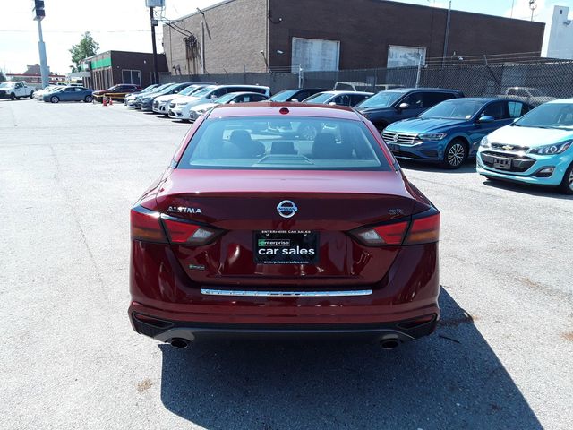 2021 Nissan Altima 2.5 SR