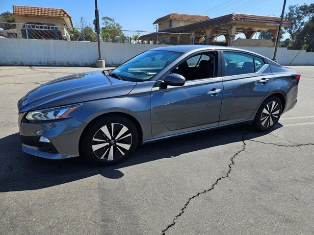 2021 Nissan Altima 2.5 SV