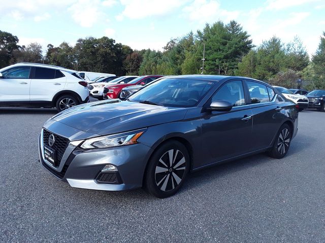 2021 Nissan Altima 2.5 SV