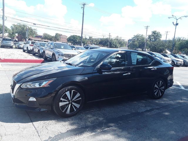 2021 Nissan Altima 2.5 SV