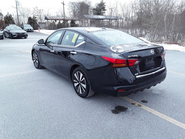 2021 Nissan Altima 2.5 SV