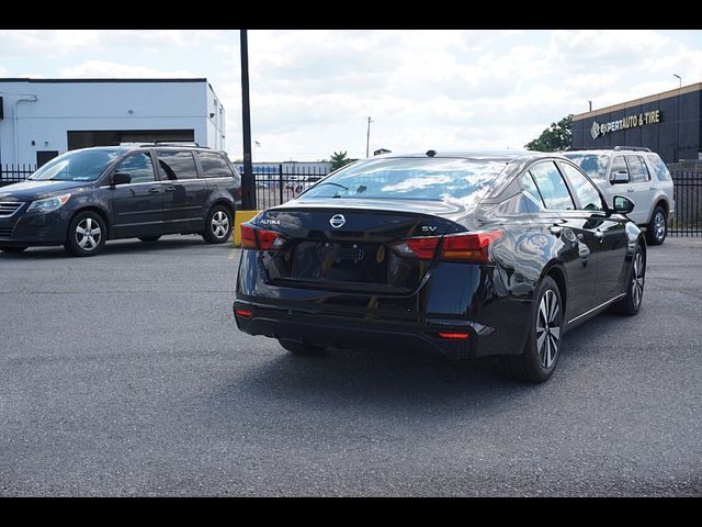 2021 Nissan Altima 2.5 SV