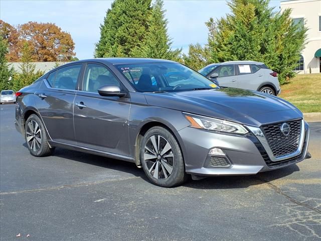 2021 Nissan Altima 2.5 SV